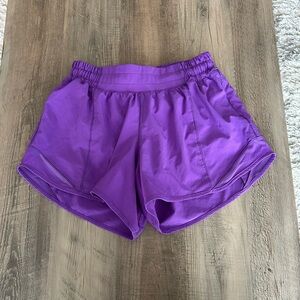Lululemon Hotty Hot Shorts 4” Sz 4 *college purple*